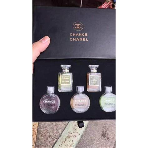 chanel travel perfume case|chanel 5 perfume refill spray.